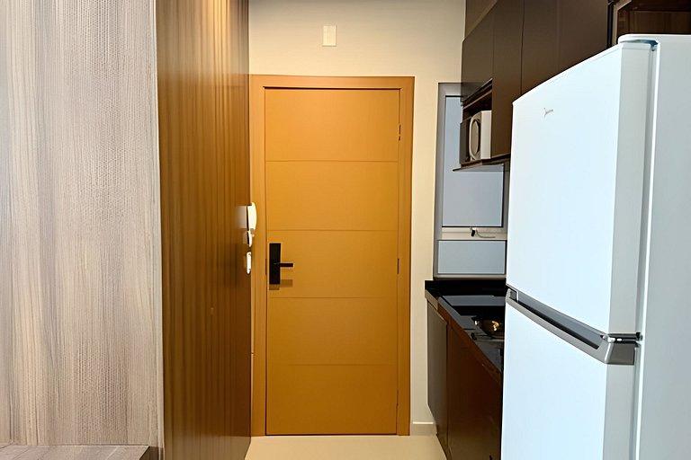 Flat 22 com Ar Condicionado prox. ao Metrô Belém