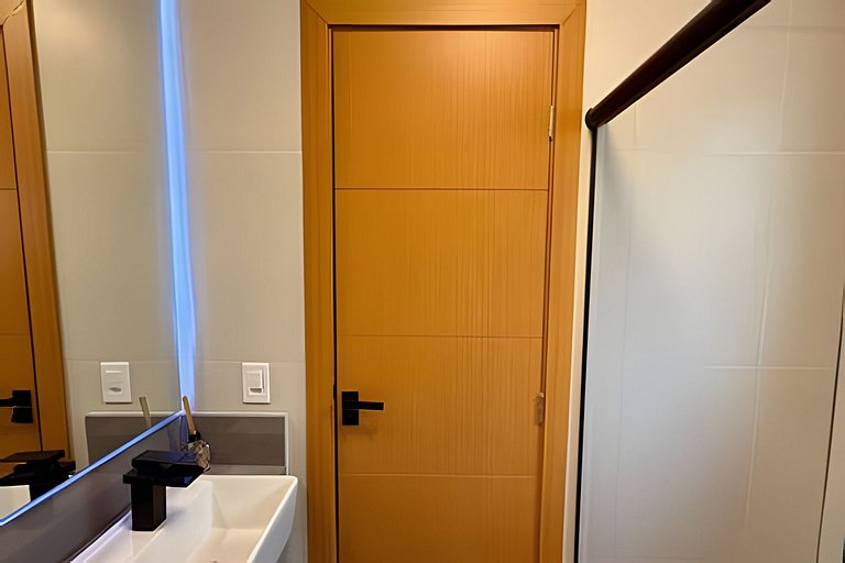 Studio 22 com Ar Condicionado prox. ao Metrô Belém