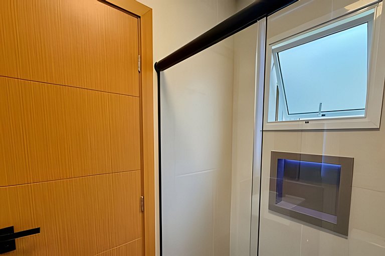 Flat 22 com Ar Condicionado prox. ao Metrô Belém
