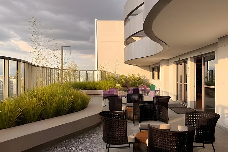 Piscina Coberta · 25º Andar · C/ Vaga de garagem