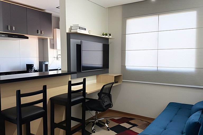 Completo e funcional, ao lado do Metrô e Allianz