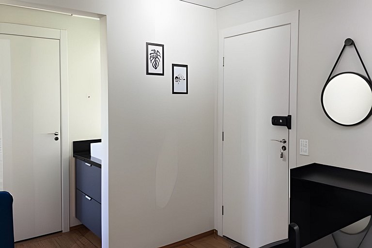 Completo e funcional, ao lado do Metrô e Allianz