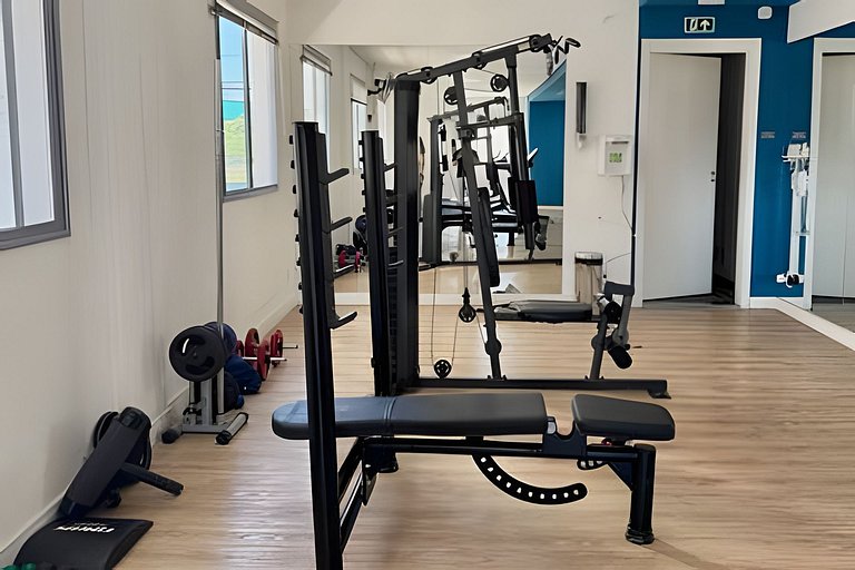 Completo e funcional, ao lado do Metrô e Allianz