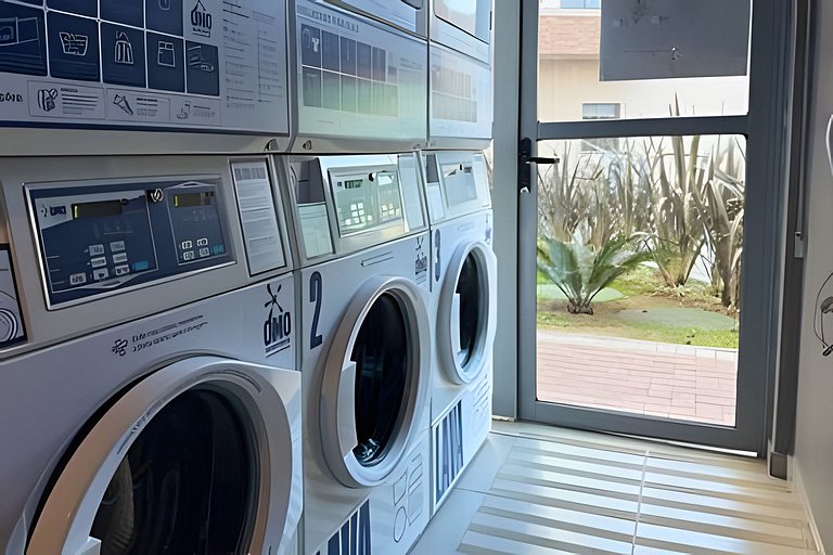 Completo e funcional, ao lado do Metrô e Allianz