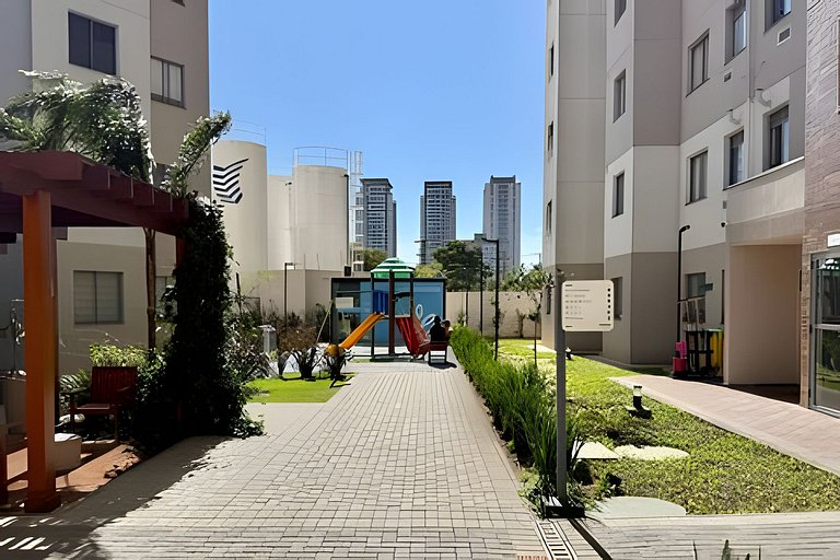 Completo e funcional, ao lado do Metrô e Allianz