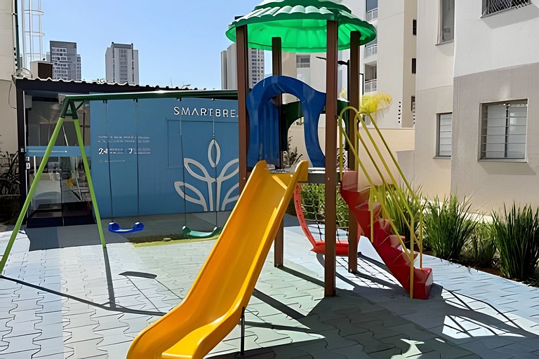 Completo e funcional, ao lado do Metrô e Allianz