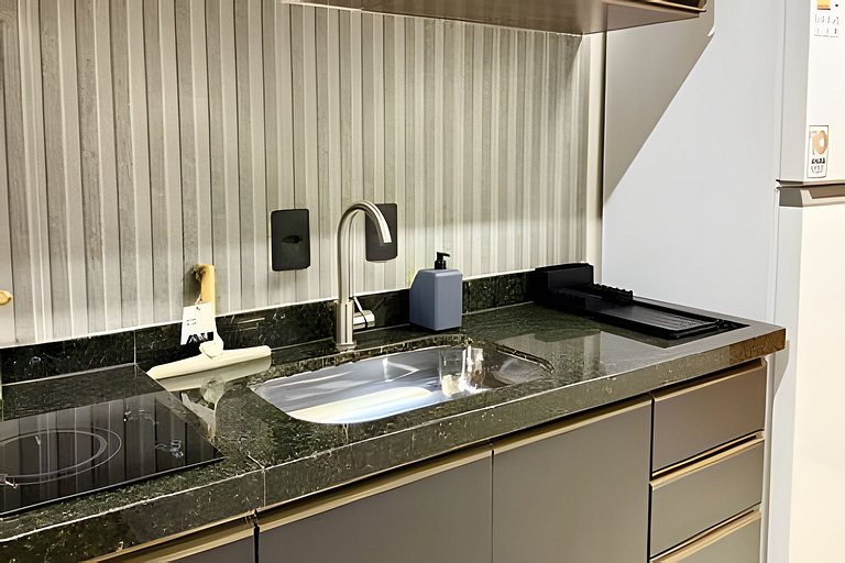 Studio 15 com Cama Queen e Ar Condicionado