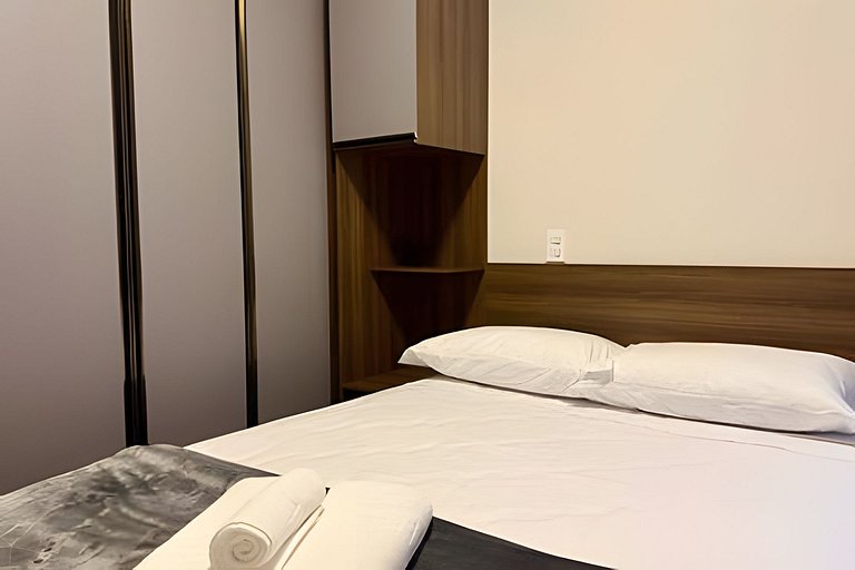 Flat 21 com Ar Condicionado, p. até 4 pessoas