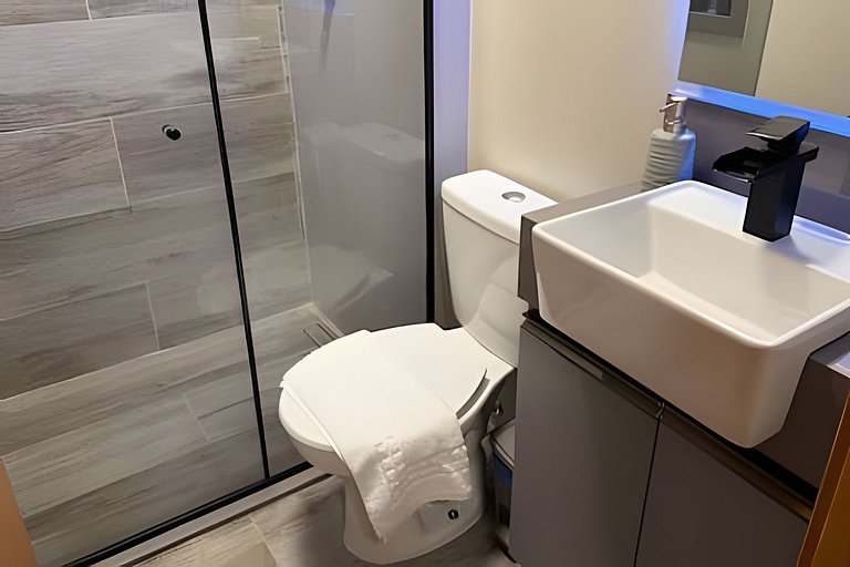 Flat 21 com Ar Condicionado, p. até 4 pessoas