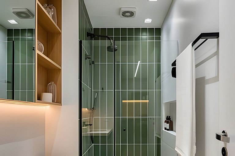 Quarto + Cozinha Completa e Piscina no 15º Andar