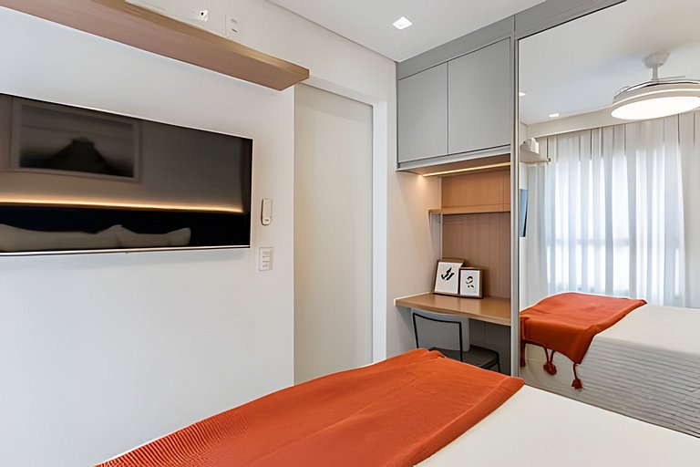 Quarto + Cozinha Completa e Piscina no 15º Andar