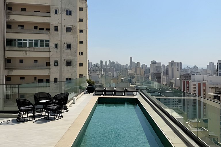 Quarto + Cozinha Completa e Piscina no 15º Andar