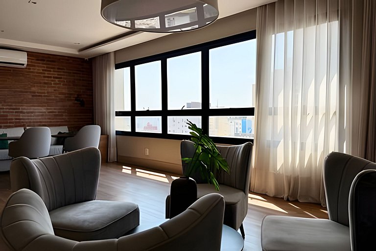 Quarto + Cozinha Completa e Piscina no 15º Andar