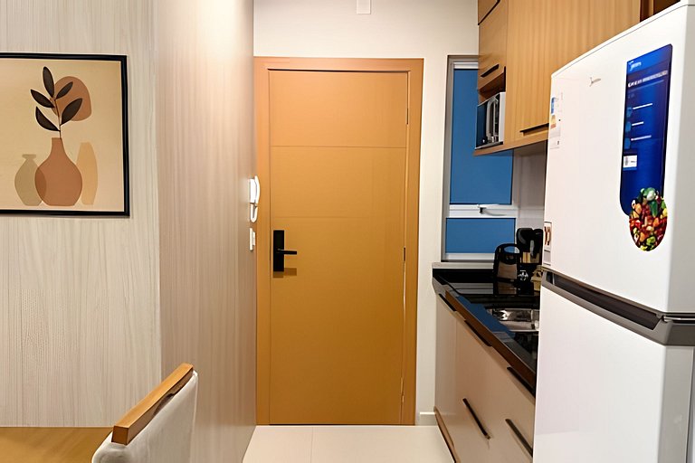 Studio 12 com ar-condicionado p/ ao metrô Belém