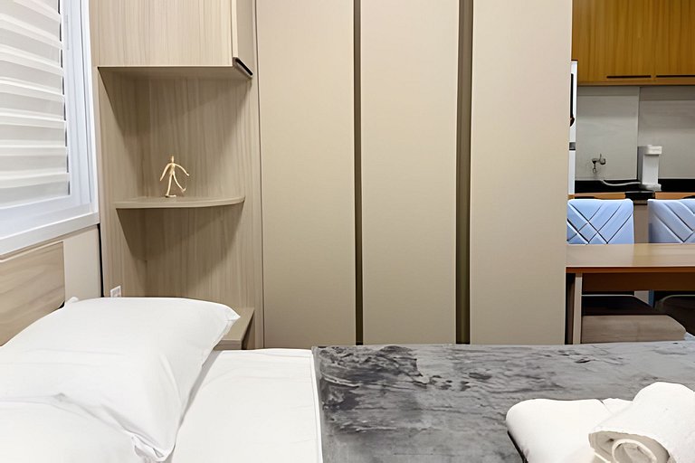 Studio 12 com ar-condicionado p/ ao metrô Belém