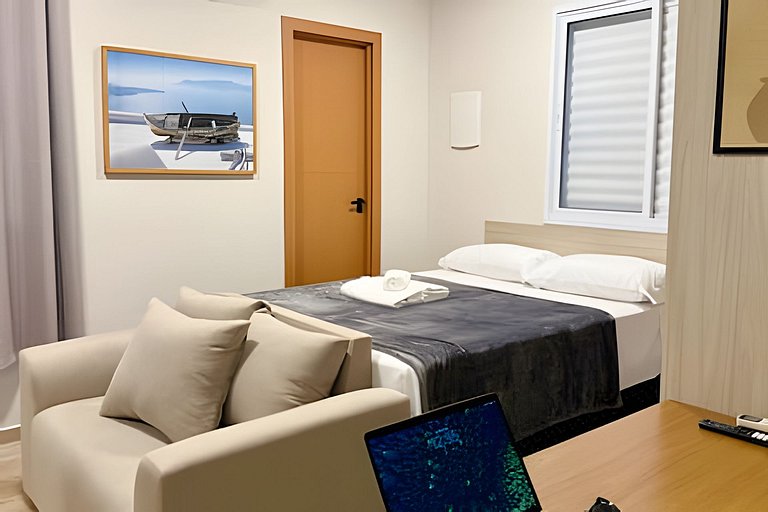 Studio 12 com ar-condicionado p/ ao metrô Belém