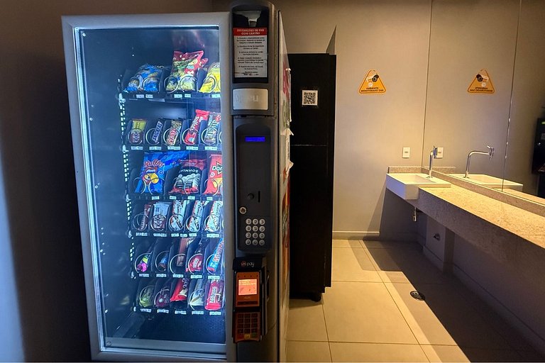 Studio c/ Ar-Condicionado pertinho da Liberdade