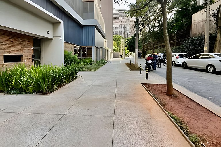 Loft c/ Mezanino · Pé-direito Alto · Até 4 pessoas